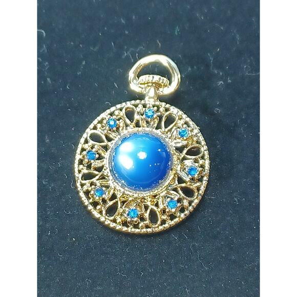 Charm Pin Pendant Big Blue Beautiful Stone Golden Charm Pin Brilliant Round Fun - Picture 5 of 11